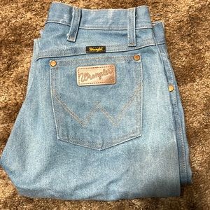 Cowboy Cut Wranglers